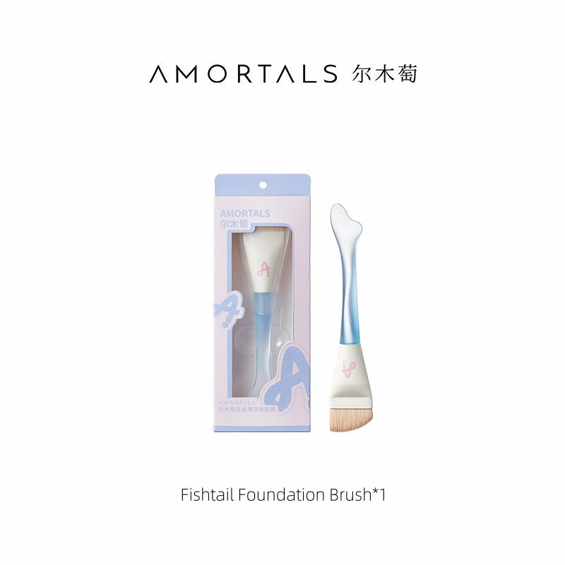 Fishtail Foundation Brush