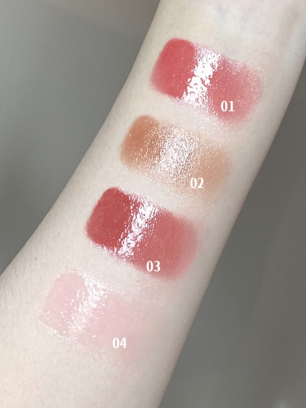 Glowy Lip Gloss 2.3g