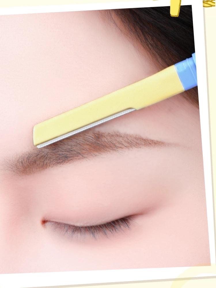 Amortals Wiggle Wiggle Eyebrow  Trimmer 2 Pieces in