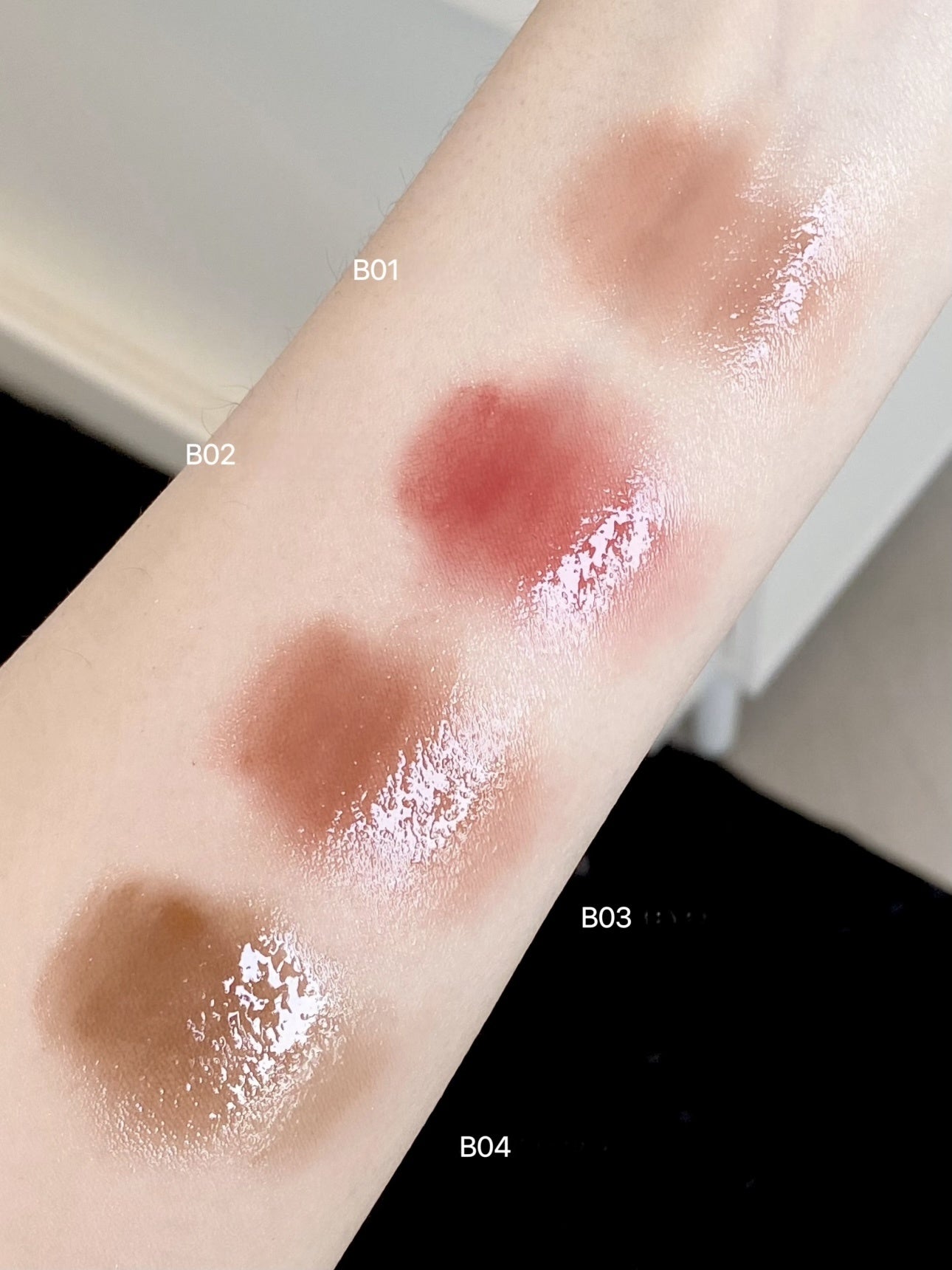 Flortte Sea Pearl Gloss à lèvres solide 2,7 g