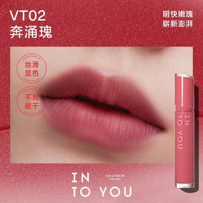 Rouge à lèvres mat INTO YOU Glow Tint n Velvet 2,6 g