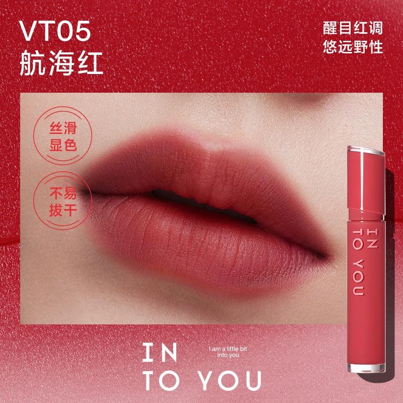 Rouge à lèvres mat INTO YOU Glow Tint n Velvet 2,6 g