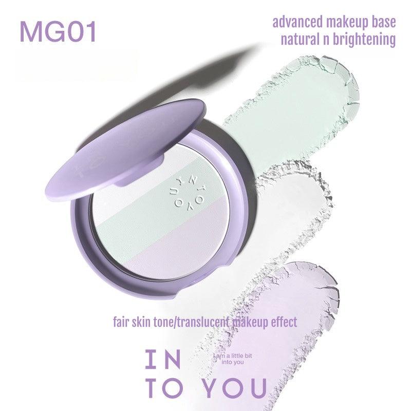 Poudre de finition trois couleurs INTO YOU 7 g