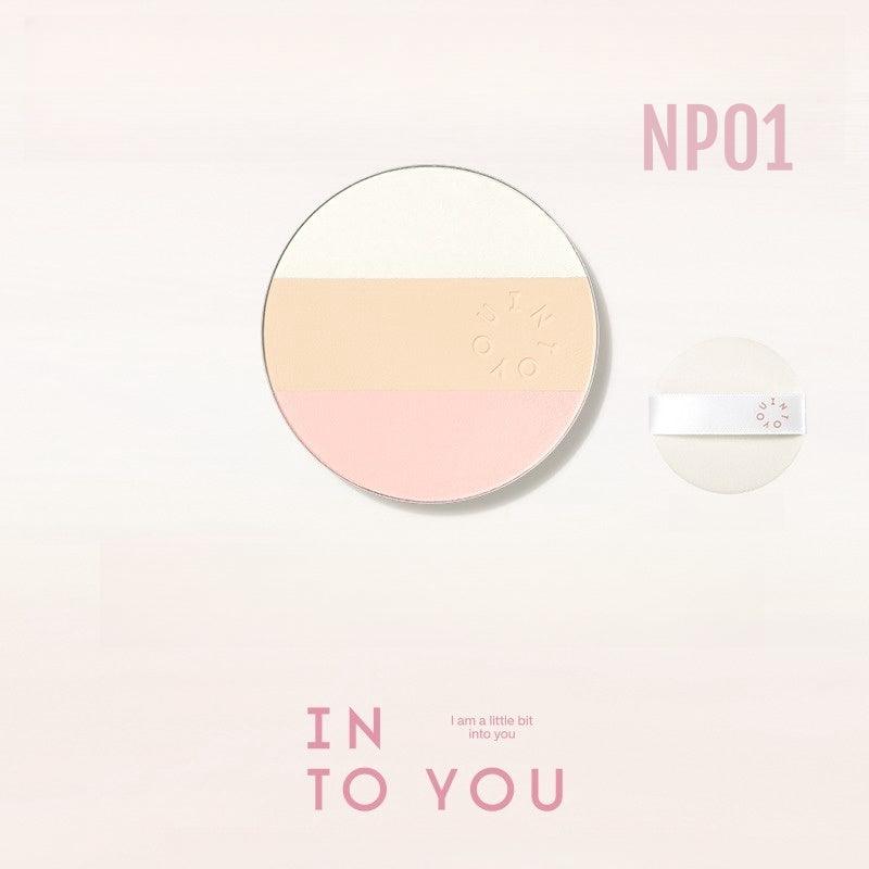 Poudre de finition trois couleurs INTO YOU 7 g