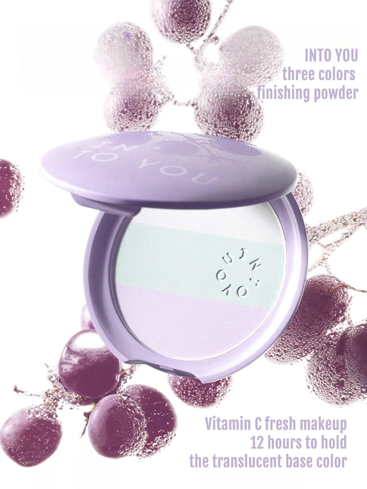 Poudre de finition trois couleurs INTO YOU 7 g