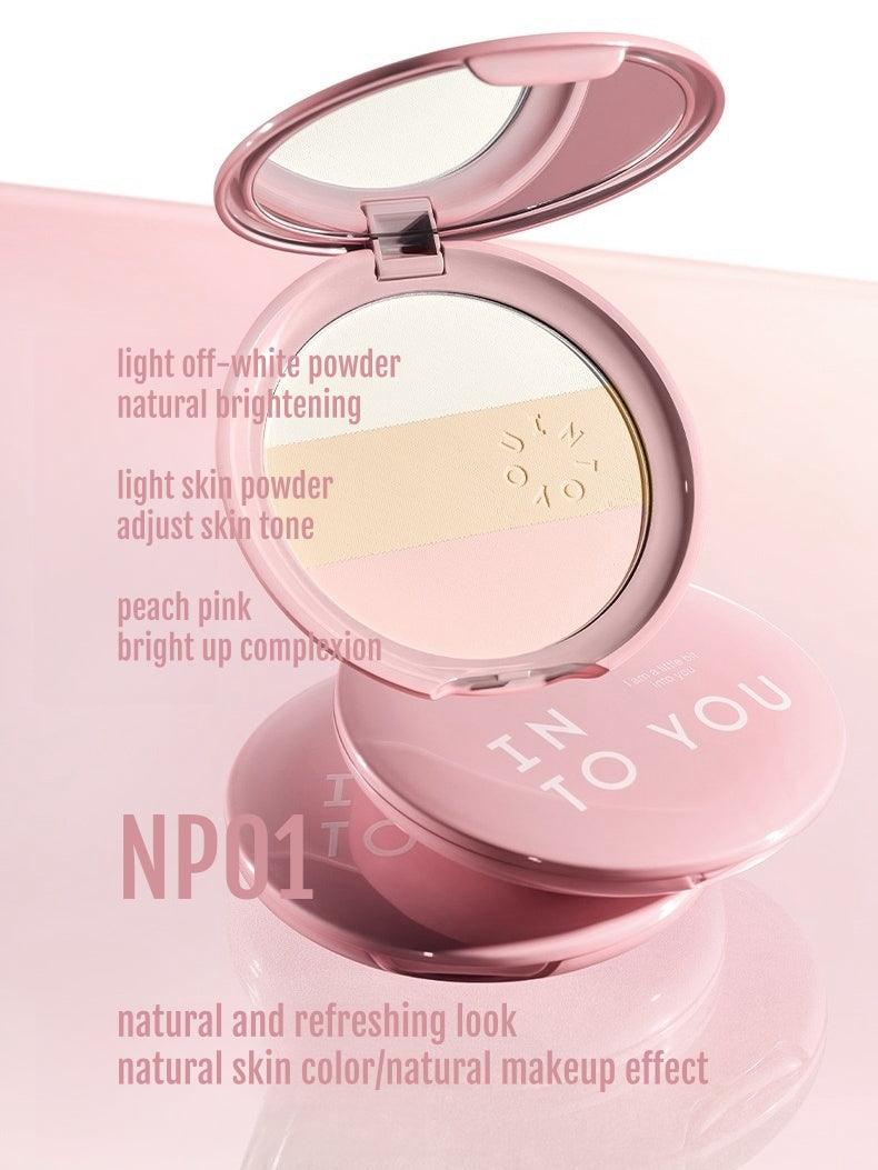 Poudre de finition trois couleurs INTO YOU 7 g