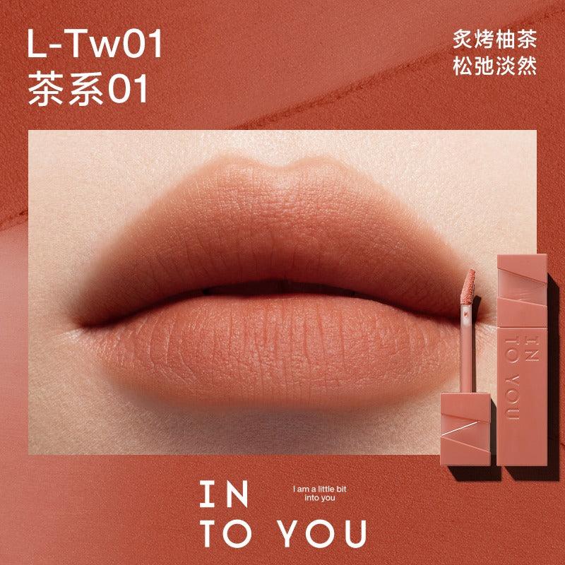 Rouge à lèvres mat longue tenue INTO YOU Light 3 g